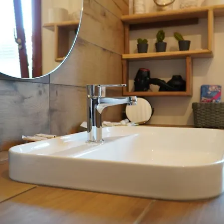 Semesterbostad Domus Corinnae