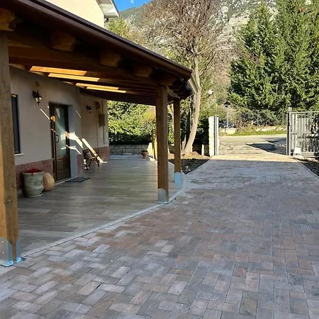 Semesterbostad Domus Corinnae