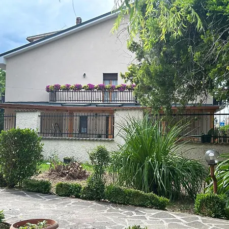 Semesterbostad Domus Corinnae *