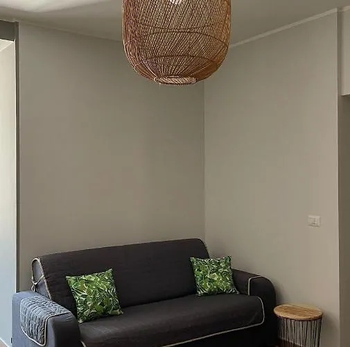 Domus Corinnae Tatil Evi *